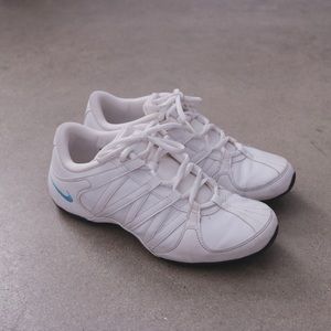 Nike Sneakers White - Size 8